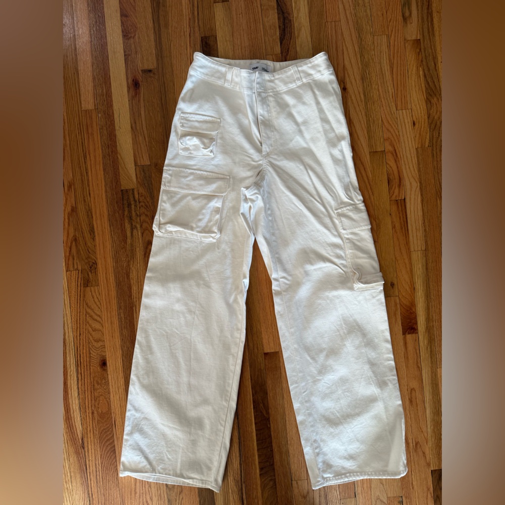 Aritzia TNA White Cargos